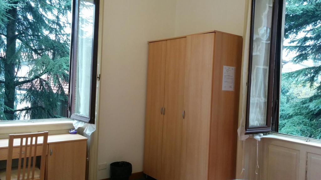 Camera Tripla con Bagno in Comune