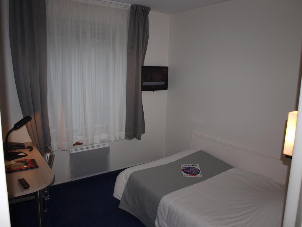Single Room,1649879120:JPEG
