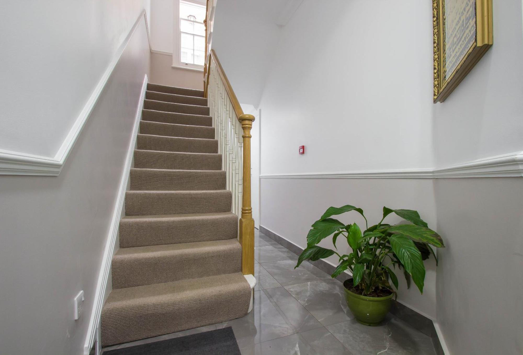 1st Floor 2 Bedroom