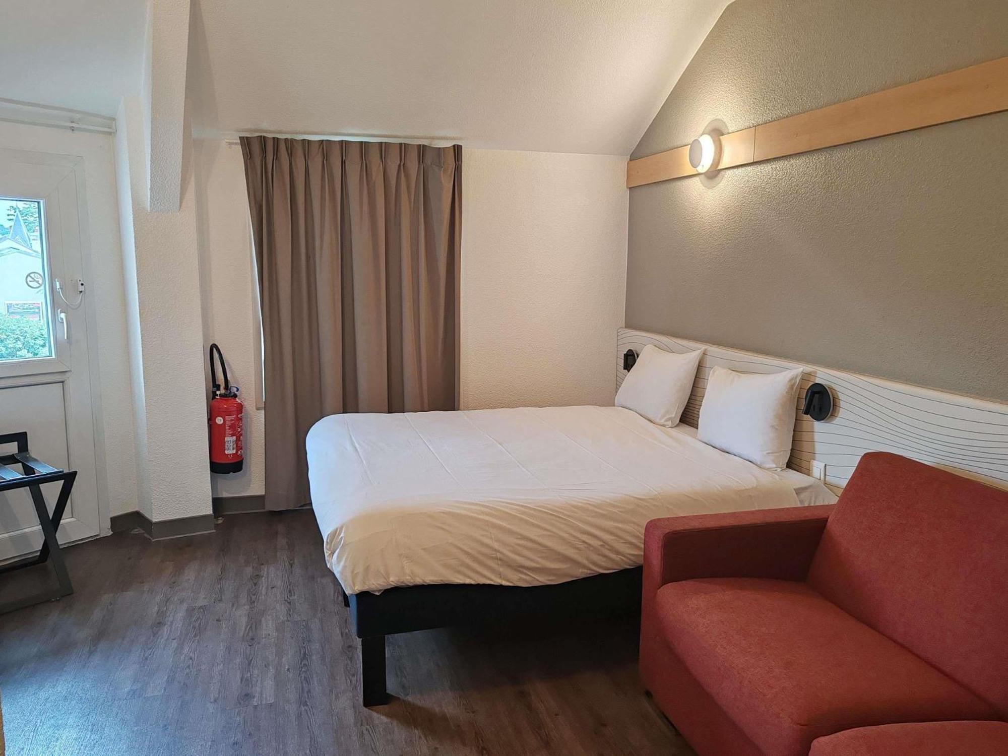 Standard Double Room with Sofa Bed,1765350134:JPEG