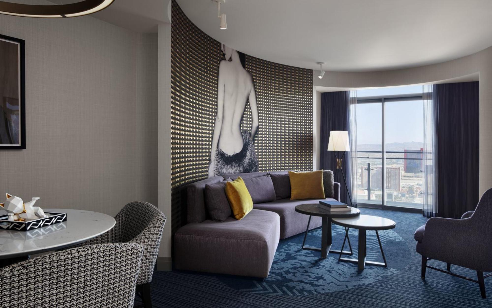 Suite avec Terrasse - Vue sur Fontaine