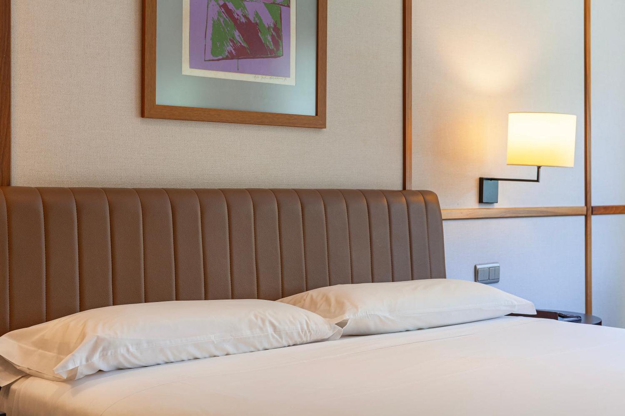 Double Room,1716969382:JPEG