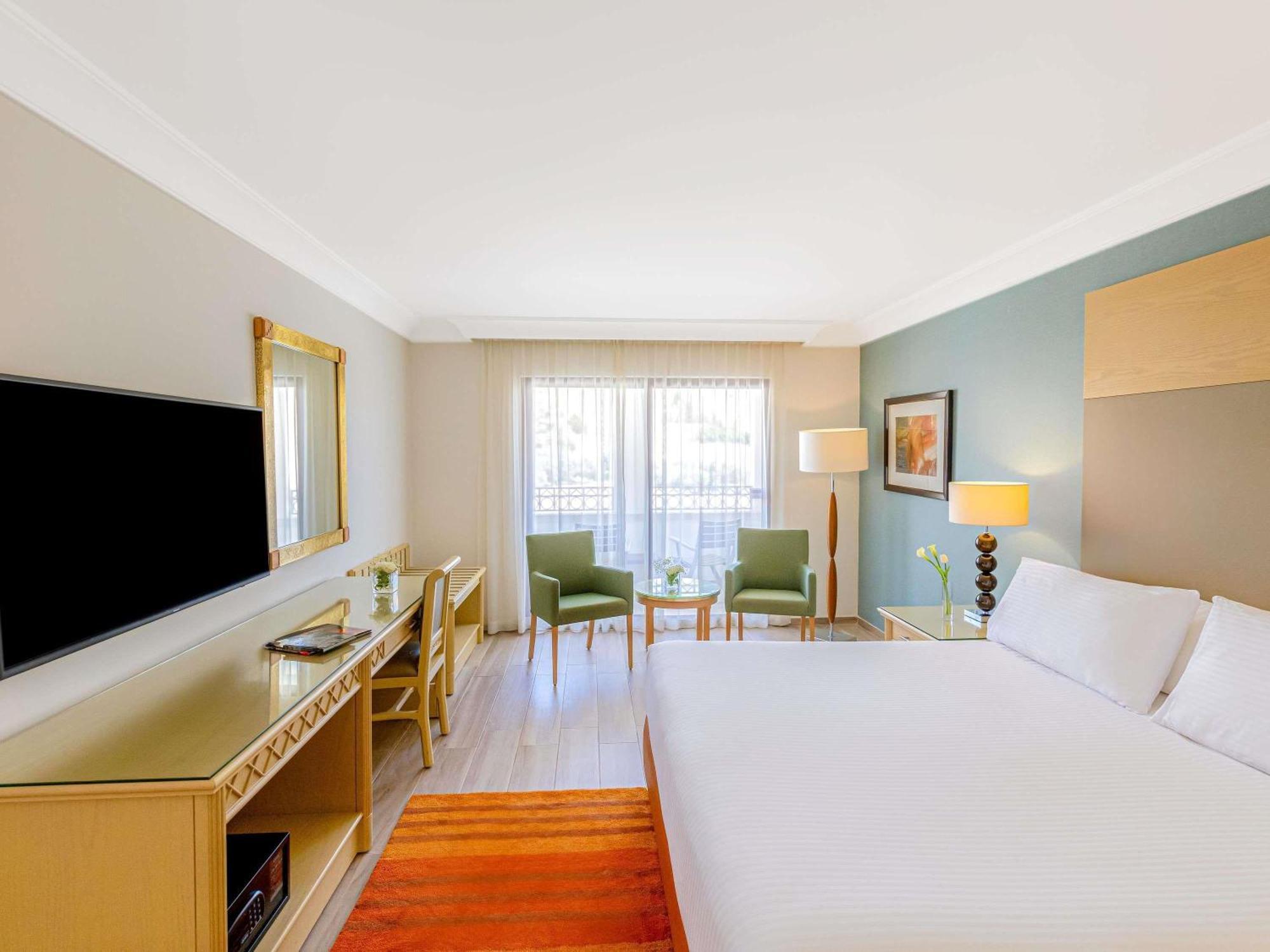 Classic King Room