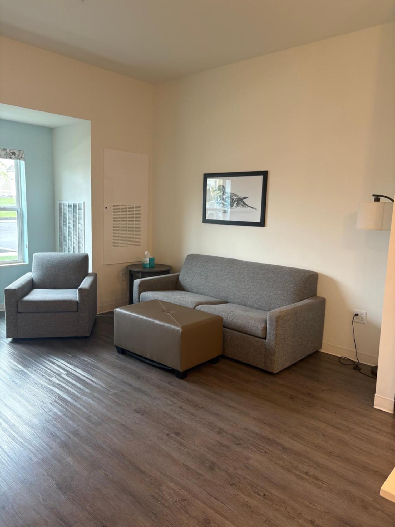 Classic One-Bedroom Apartment with King Bed