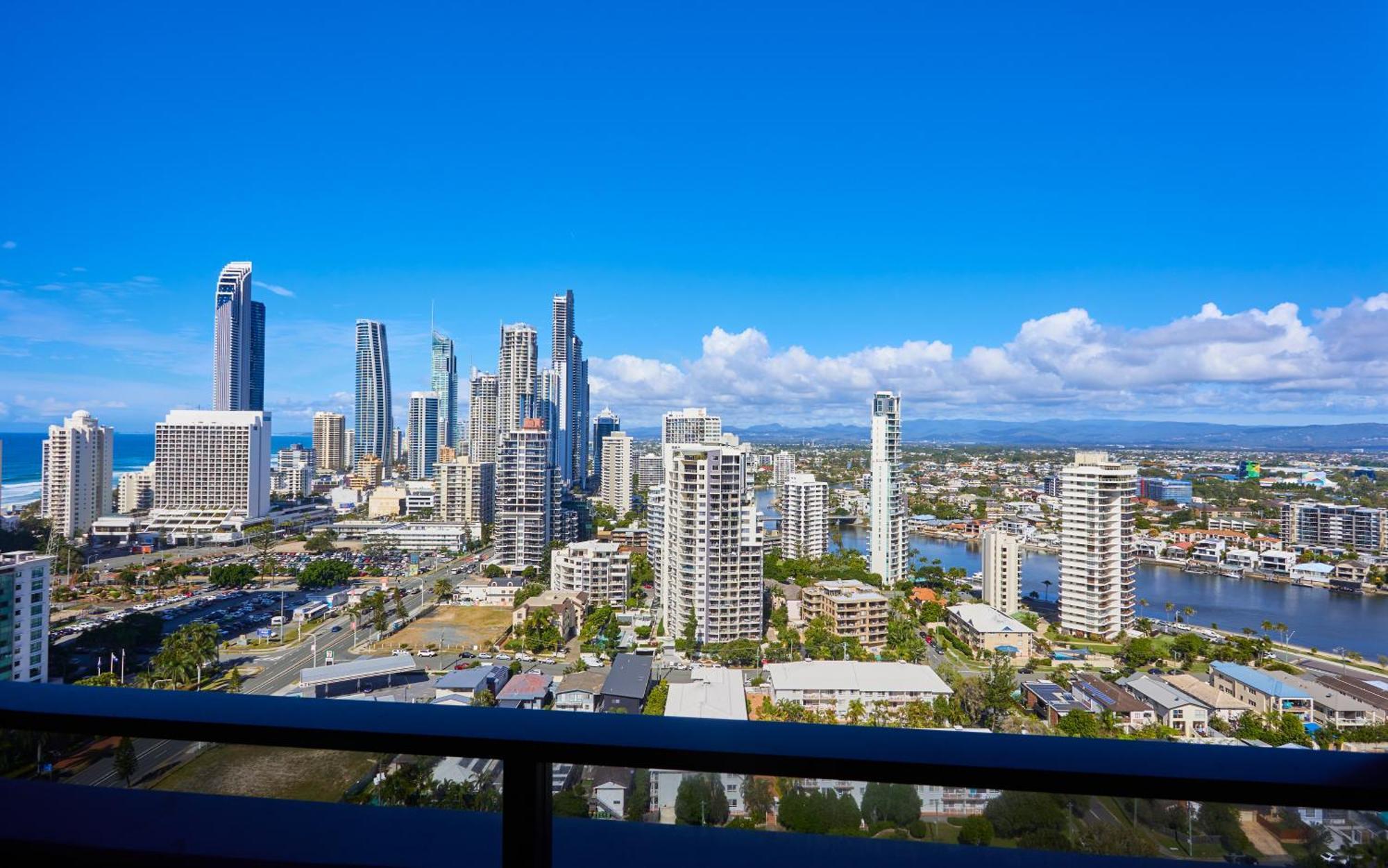 One-Bedroom Apartment with Balcony and Water View