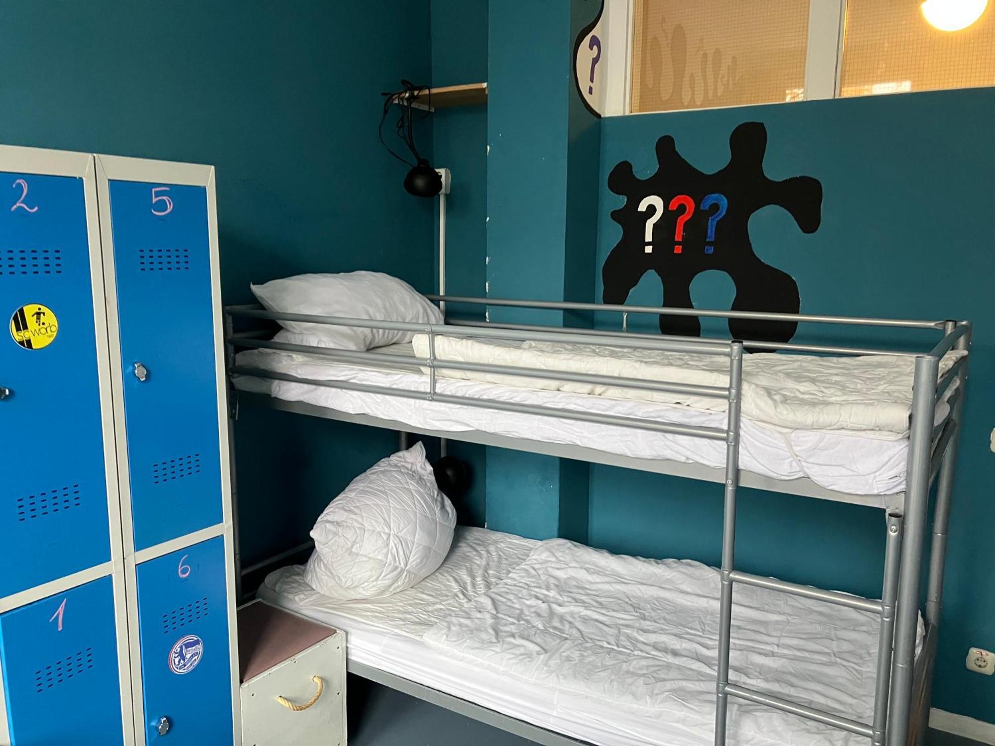 Quadruple Room,1731422110:JPEG