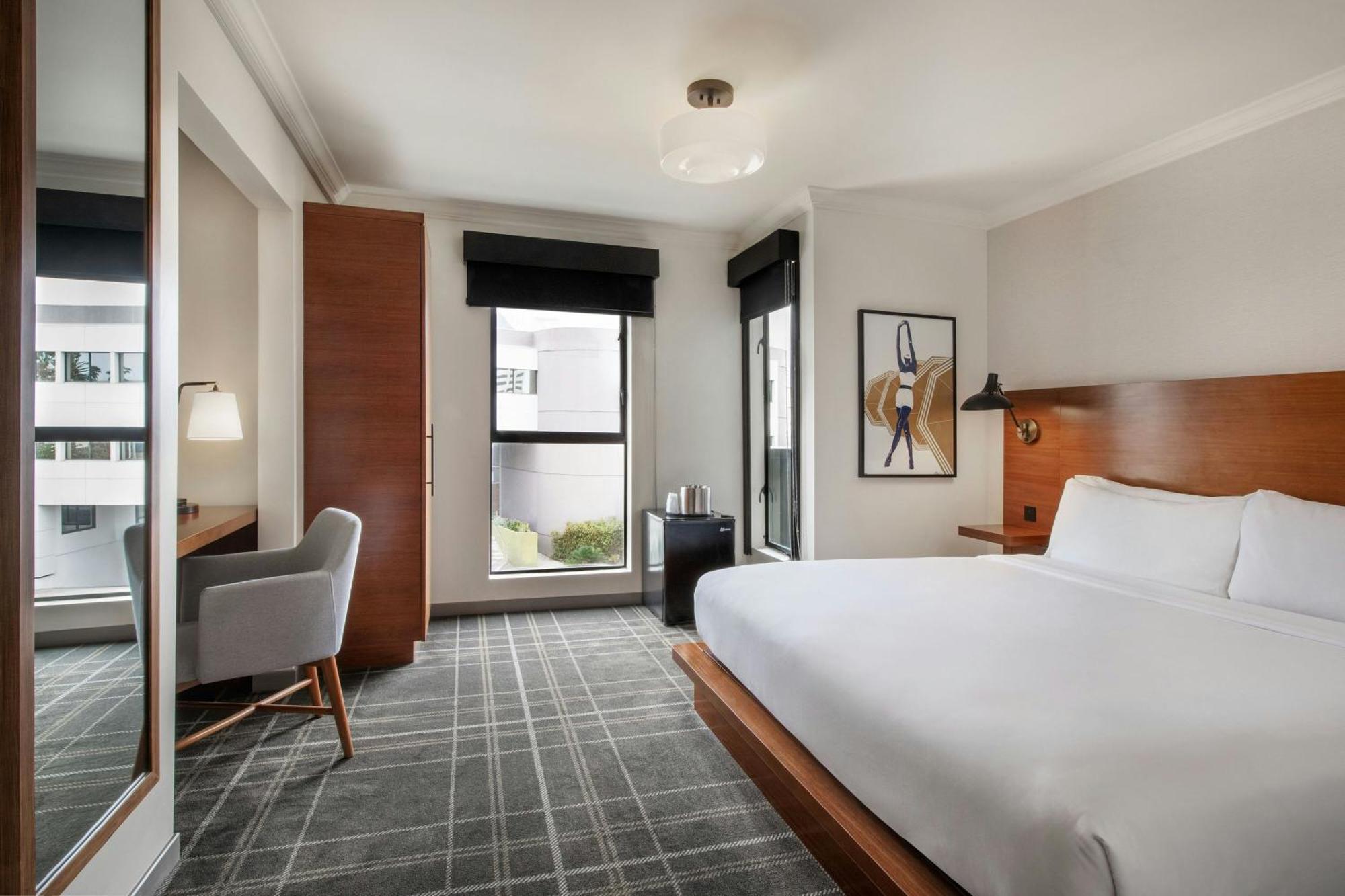 King Room with City View