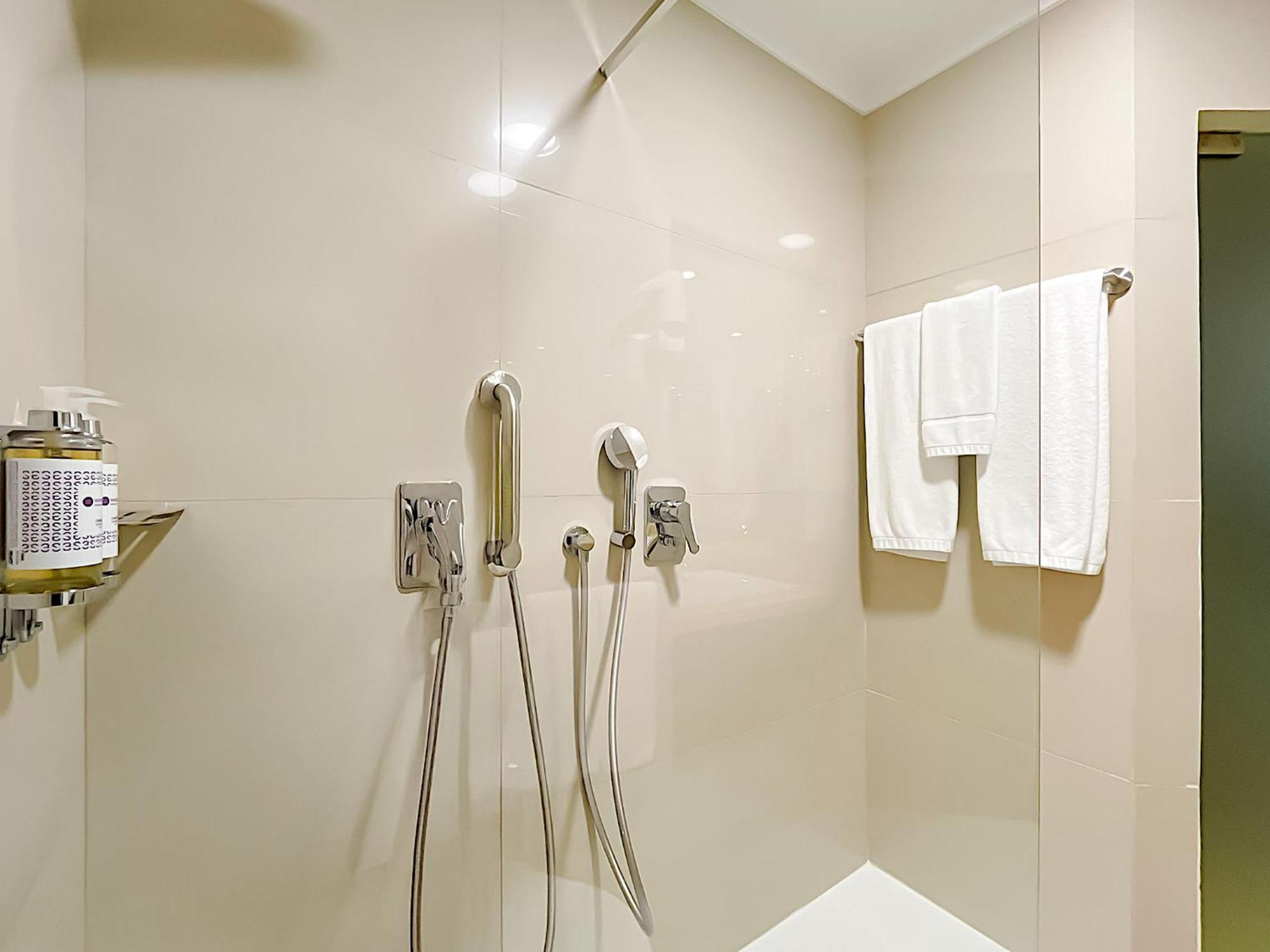 Superior Suite with Kitchenette,1742568320:JPEG