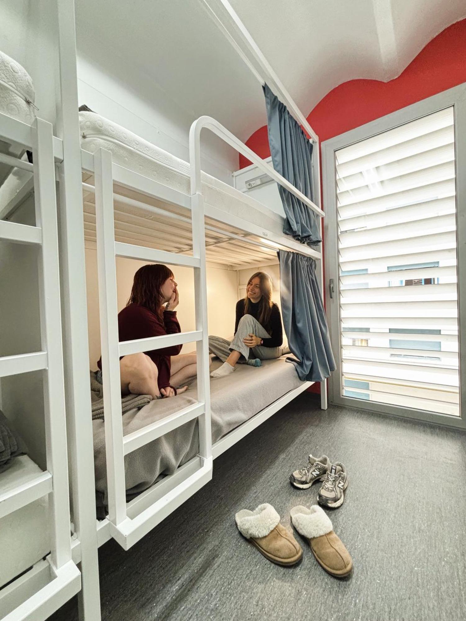 Bed 4-Bed Mixed Dormitory Room,1742782204:JPEG
