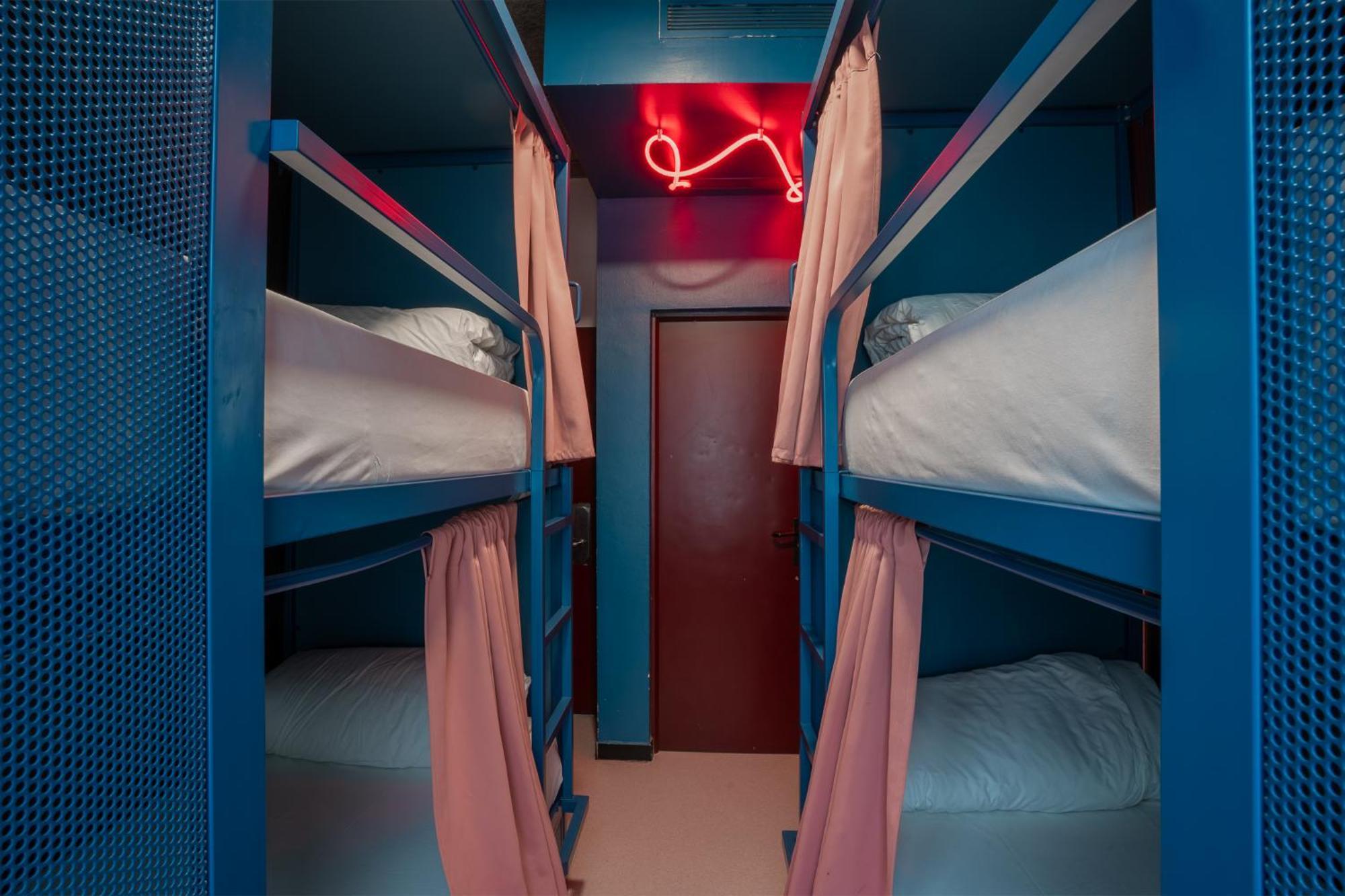 Bed in 4 beds Room with Private Bathroom and AirC,1742877695:JPEG