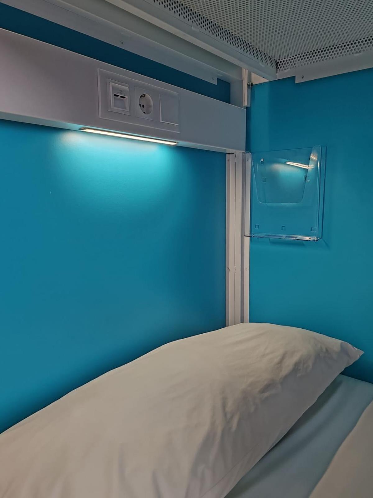 Bed 20-Bed Mixed Dormitory Room