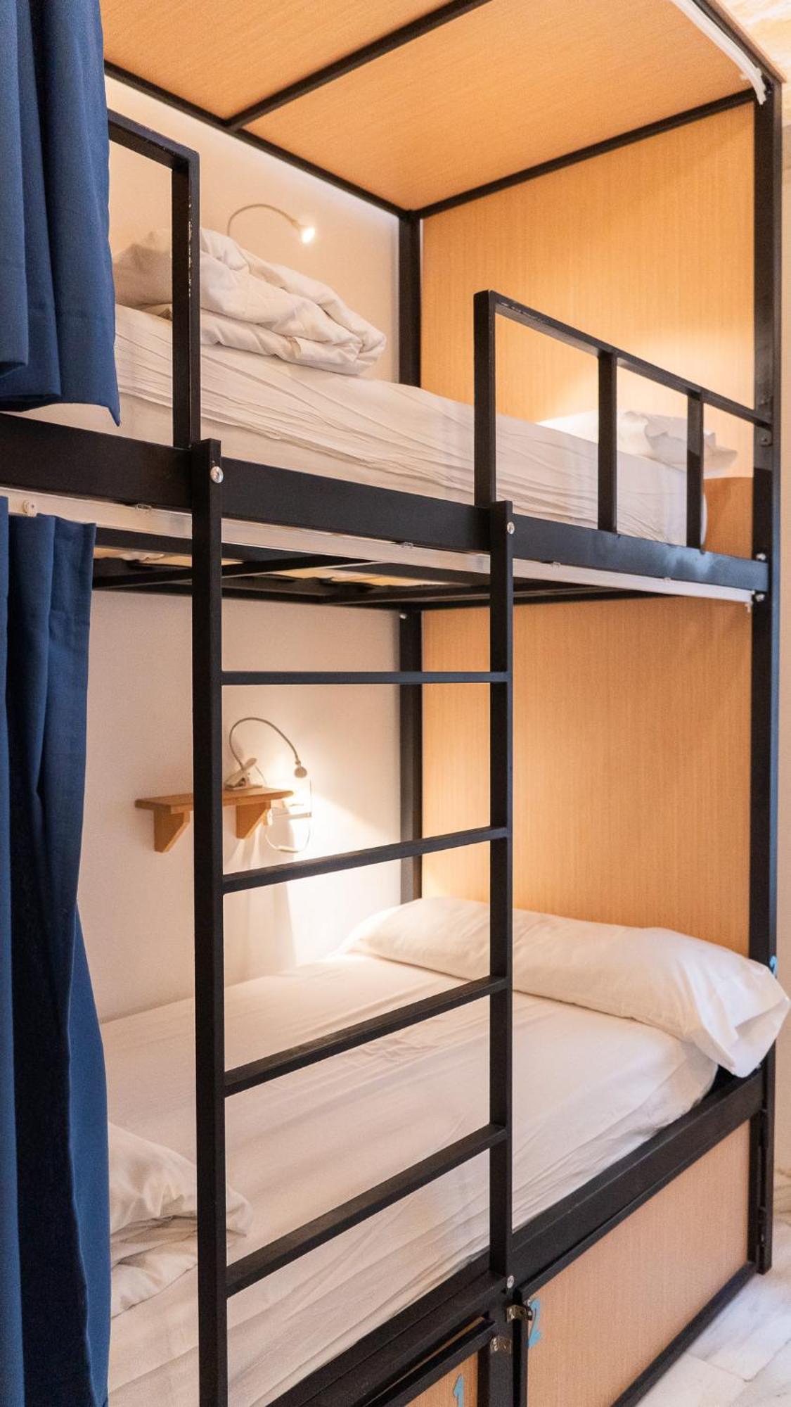 Bed 4-Bed Female Dormitory Room