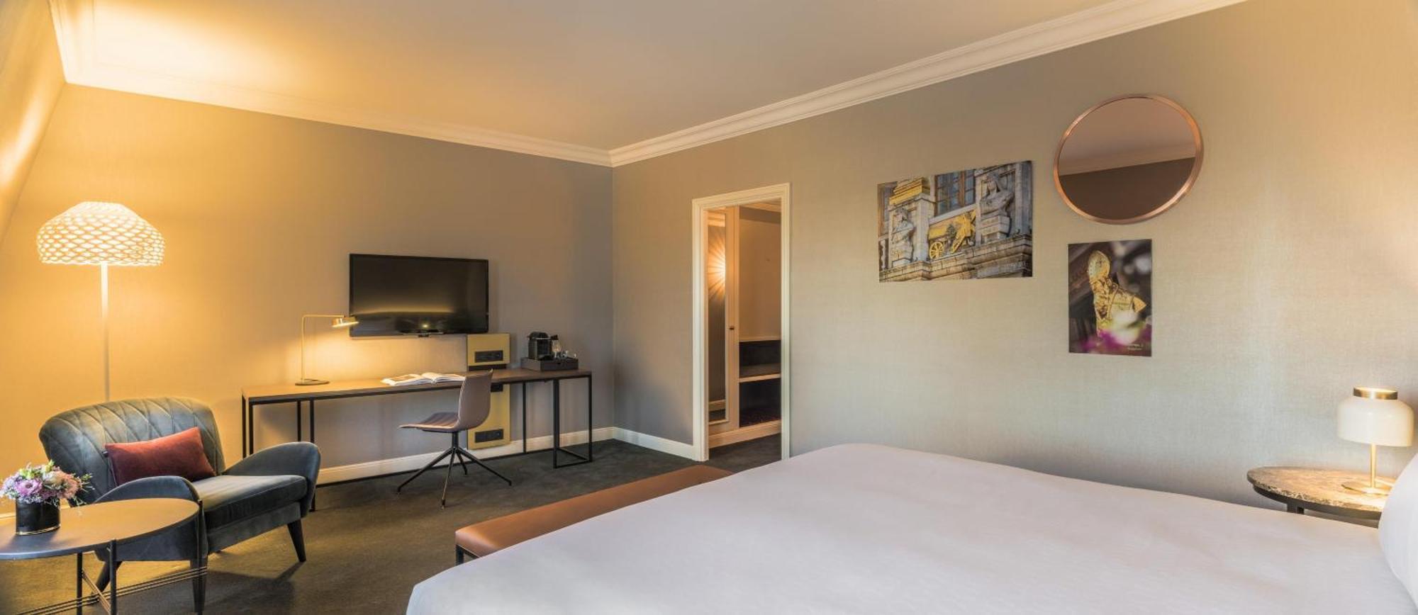 Executive Twin Room Lounge Access