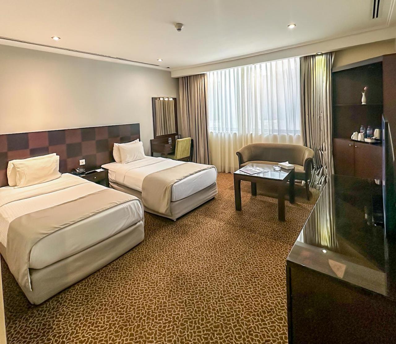 Premium Twin Room