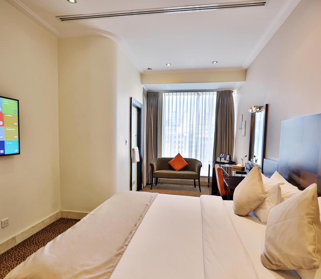 Premium King Room