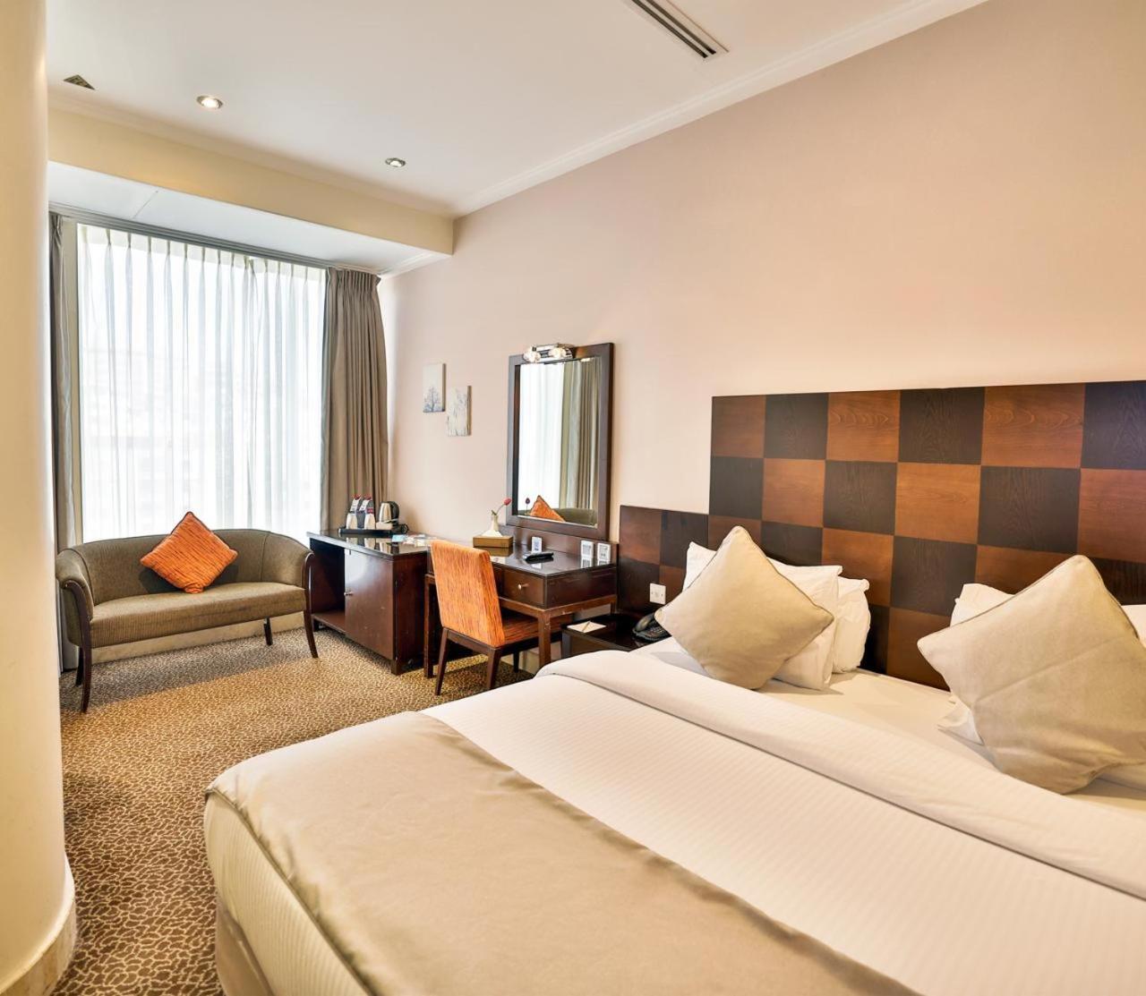 Premium King Room