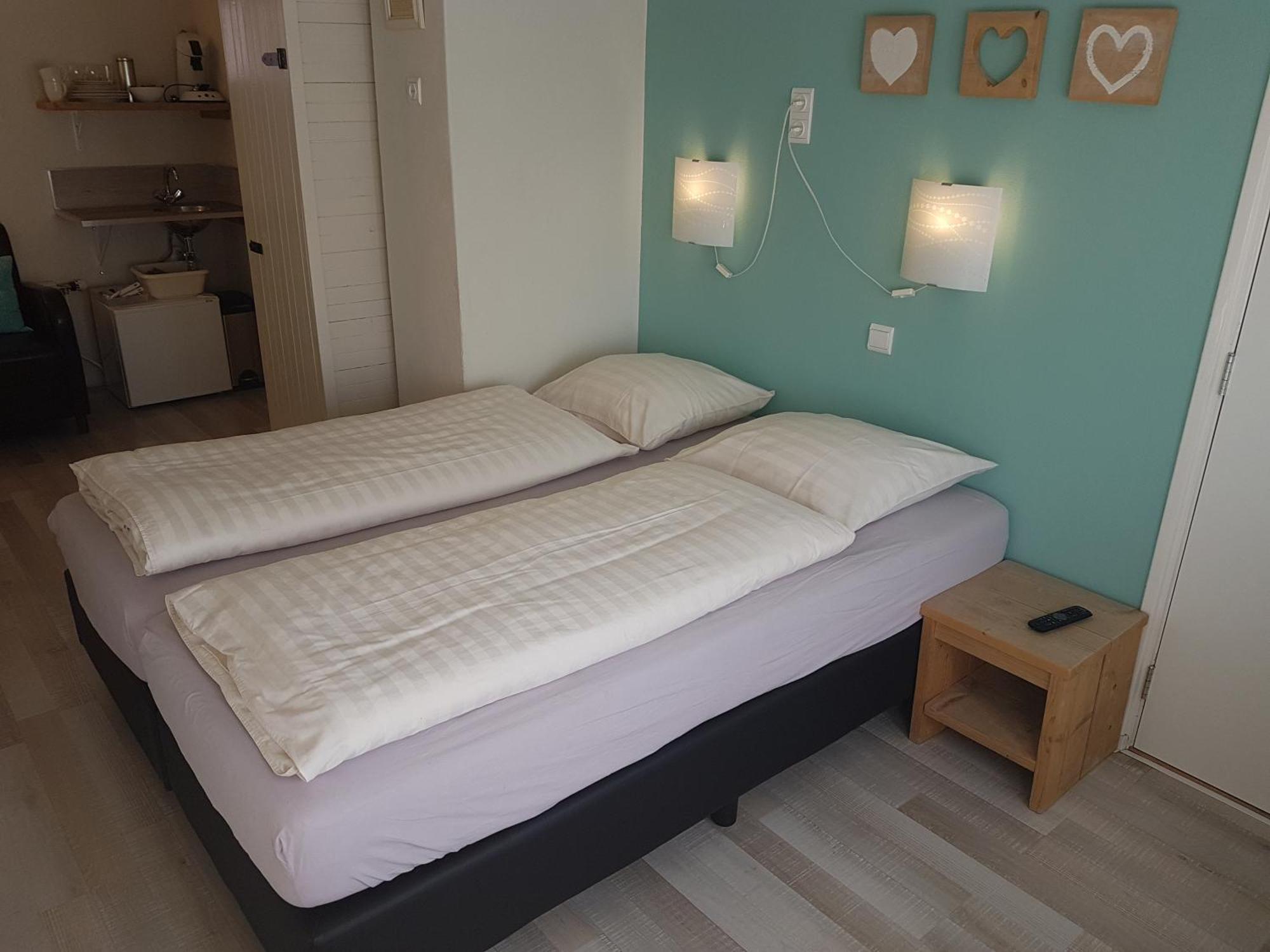 Double Room Private Bathroom