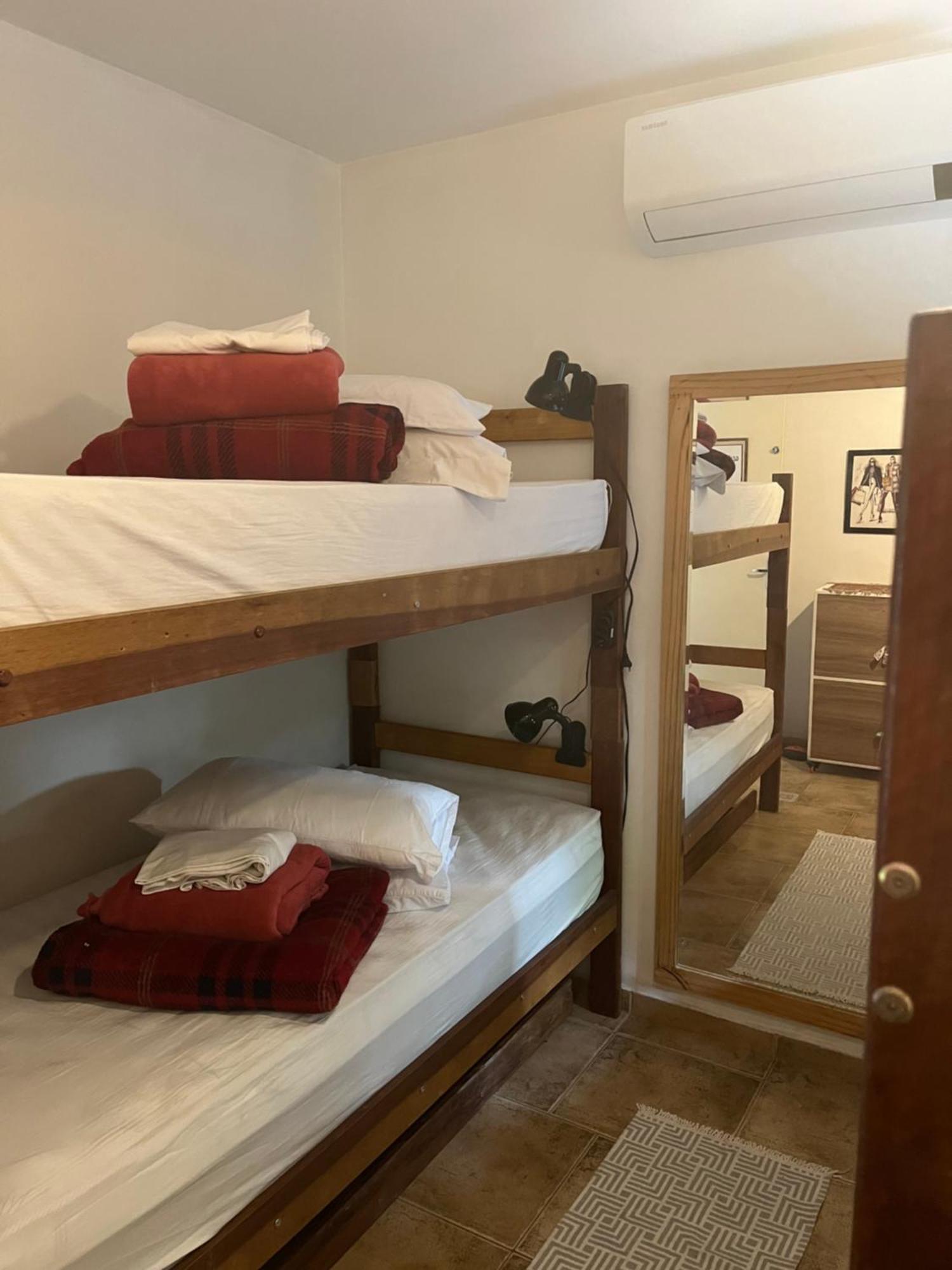 Single Bed Female Dormitory Room,1758451742:JPEG