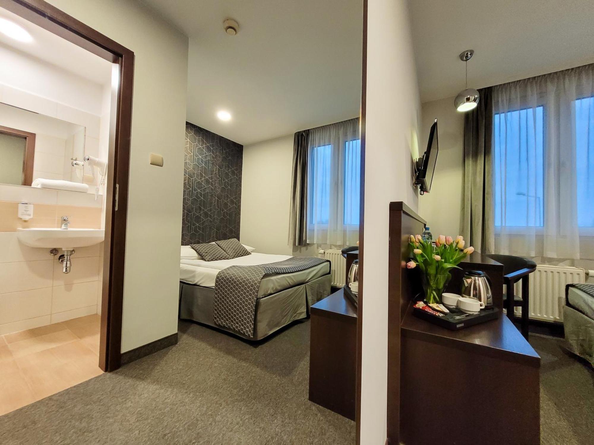 Standard Single Room