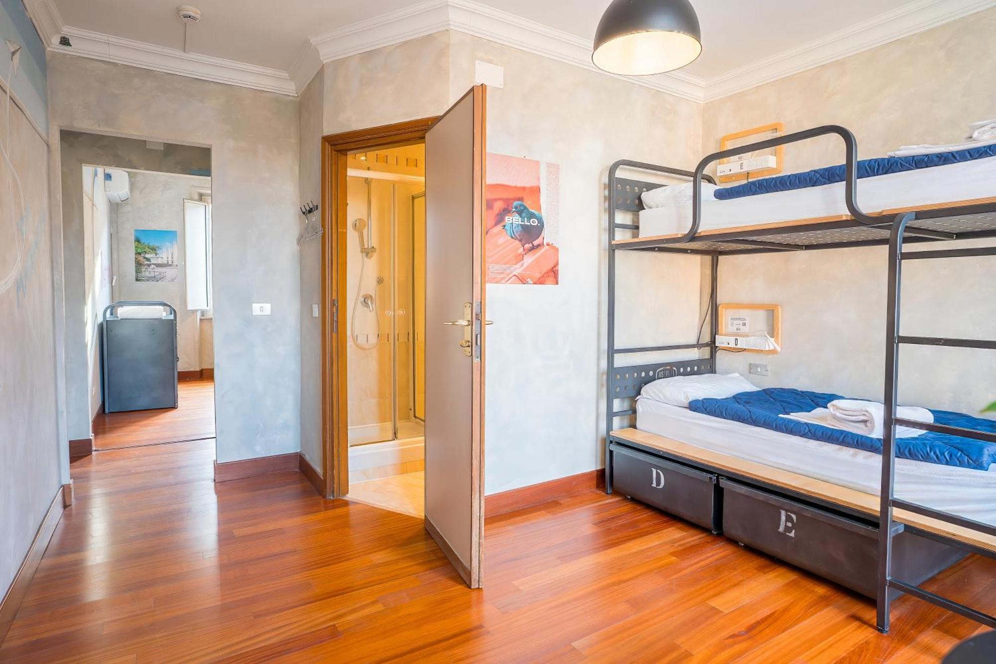Habitación Familiar con baño privado