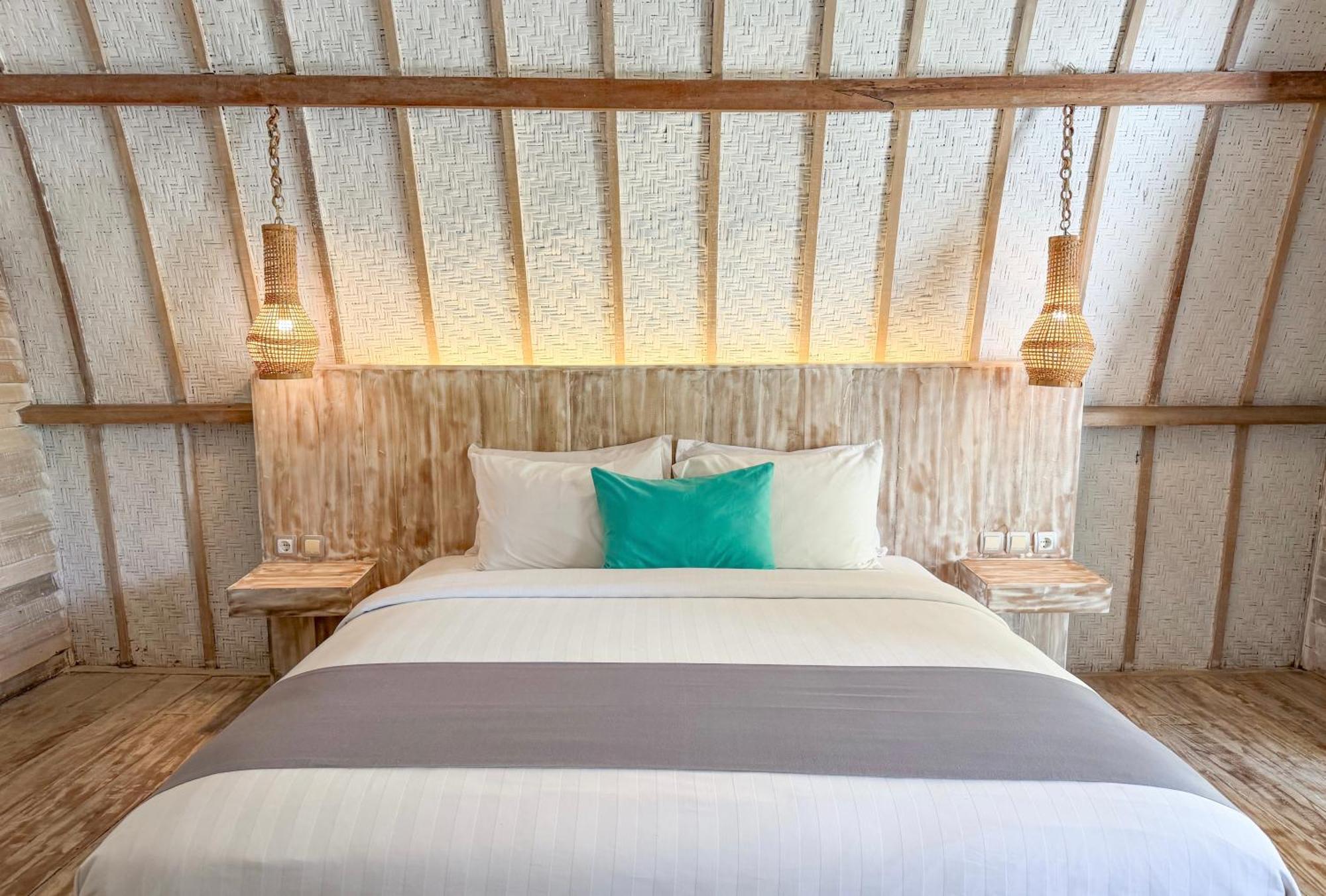 Deluxe Bungalow met Uitzicht op het Zwembad