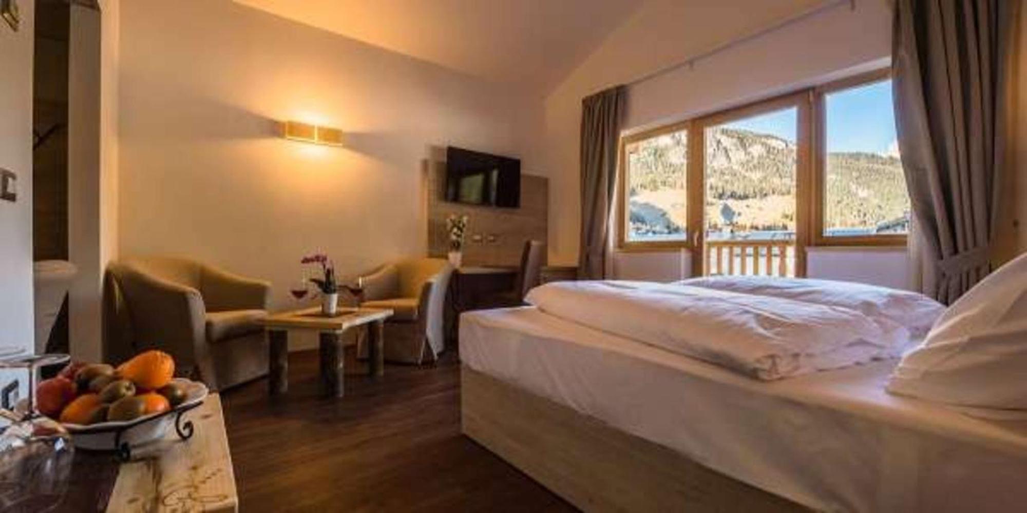 2 Connecting Double Rooms Balcony