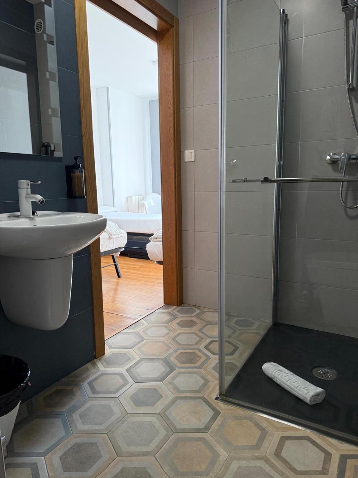 Family Room Private Bathroom