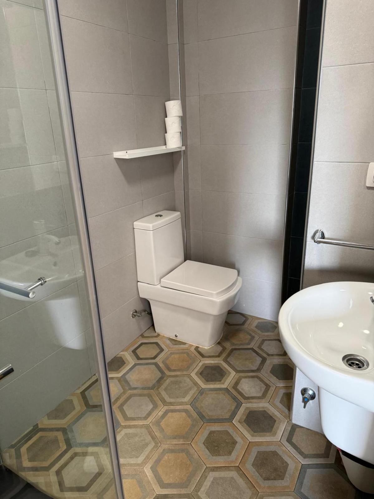 Family Room Private Bathroom