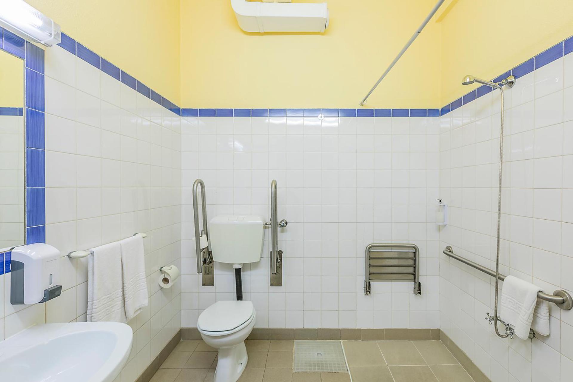 Twin Room Disability Access