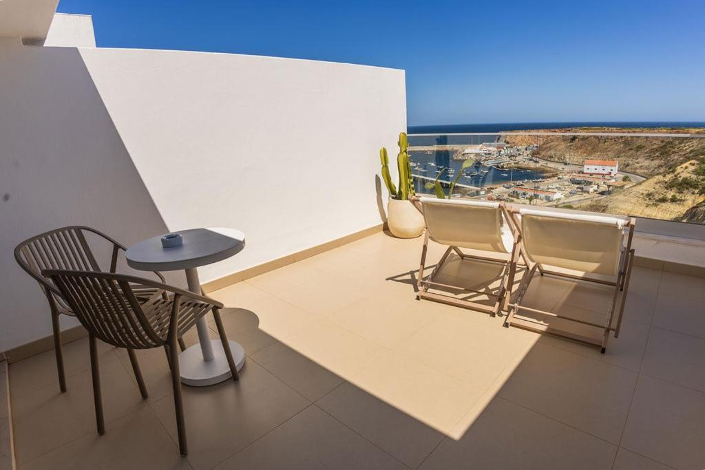 Superior Double or Twin Room with Terrace