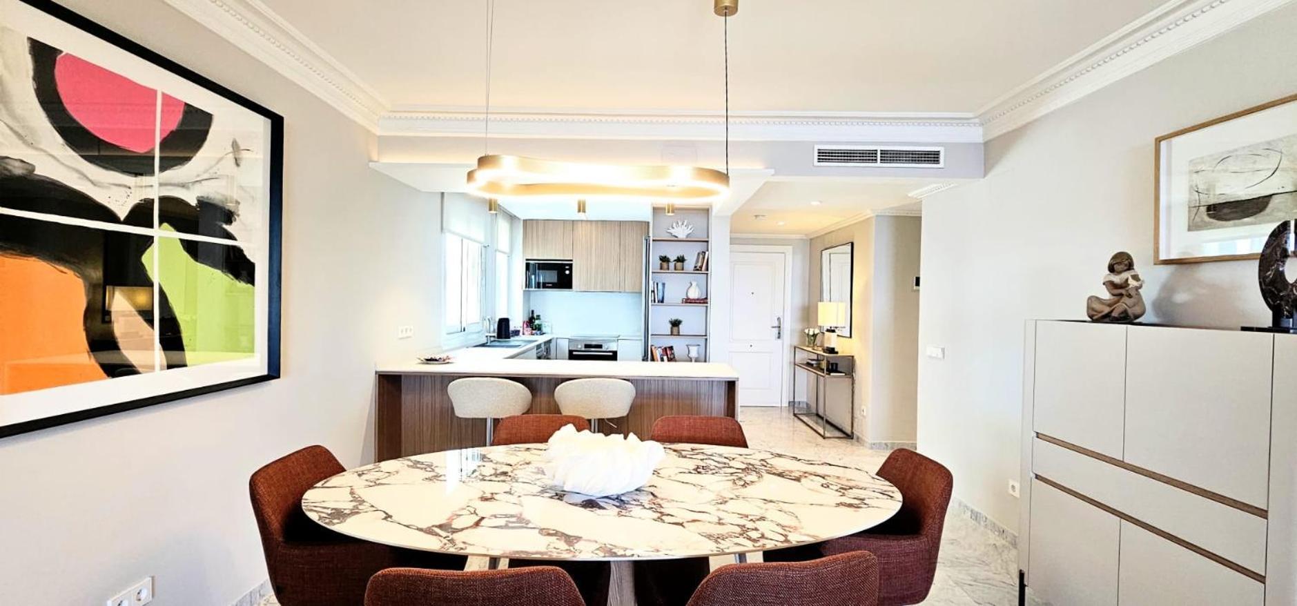 Luxury Two-Bedroom Apartment