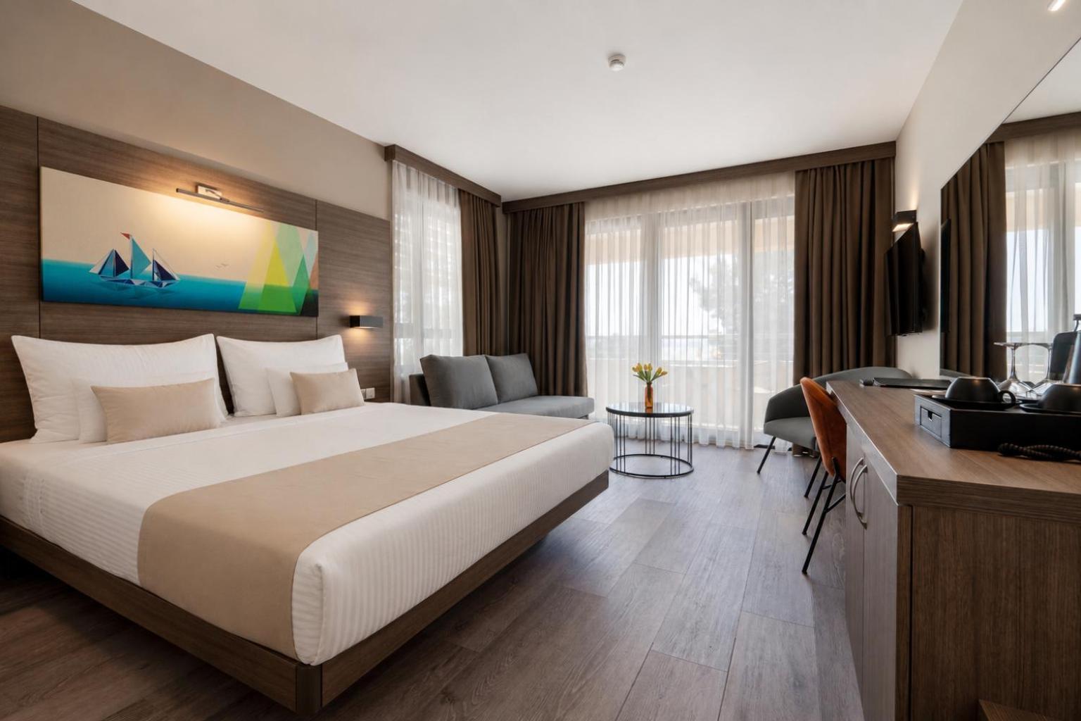 Deluxe Double Room Balcony