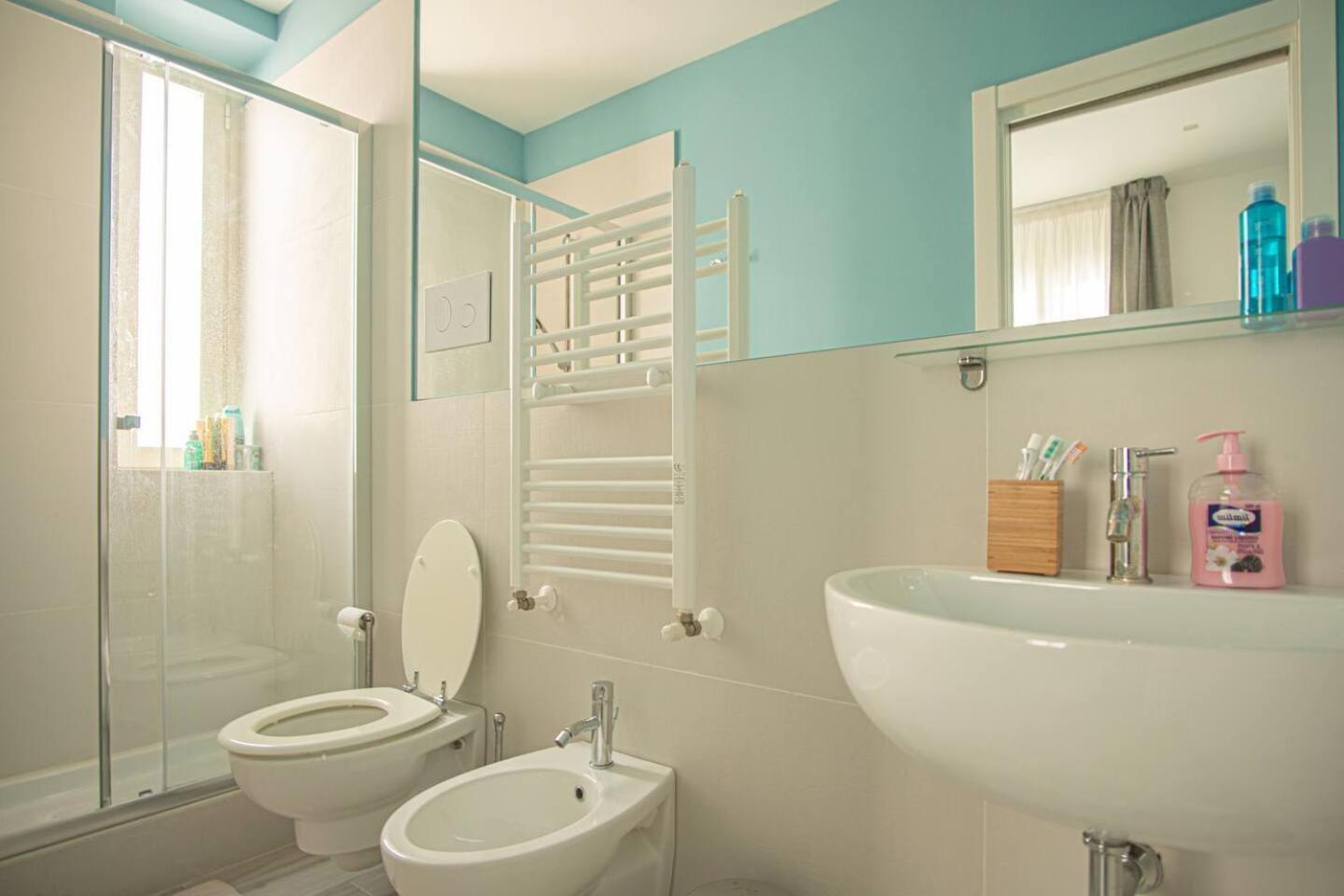 Double Room Private Bathroom