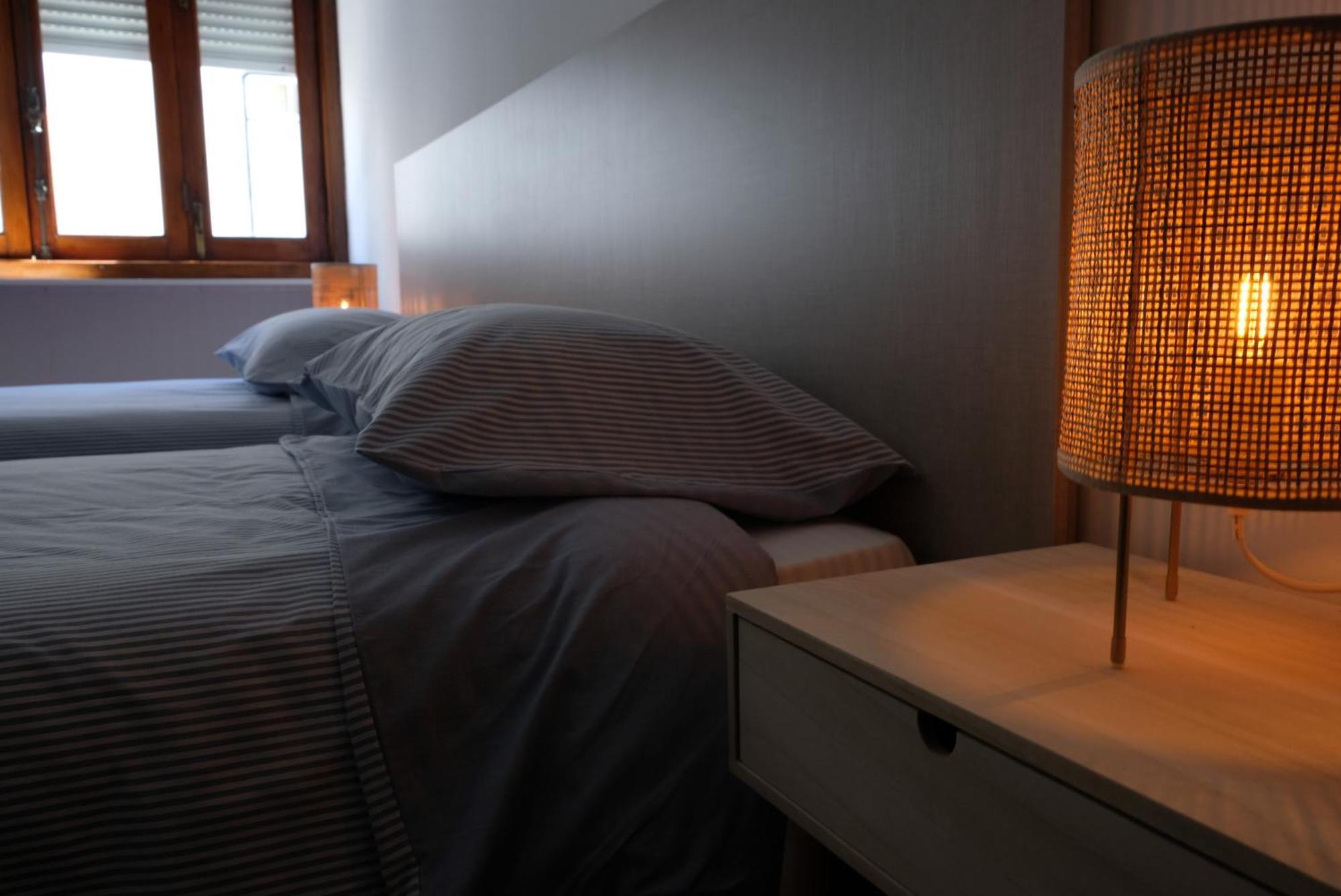 Quarto Duplo com Casa de Banho Partilhada