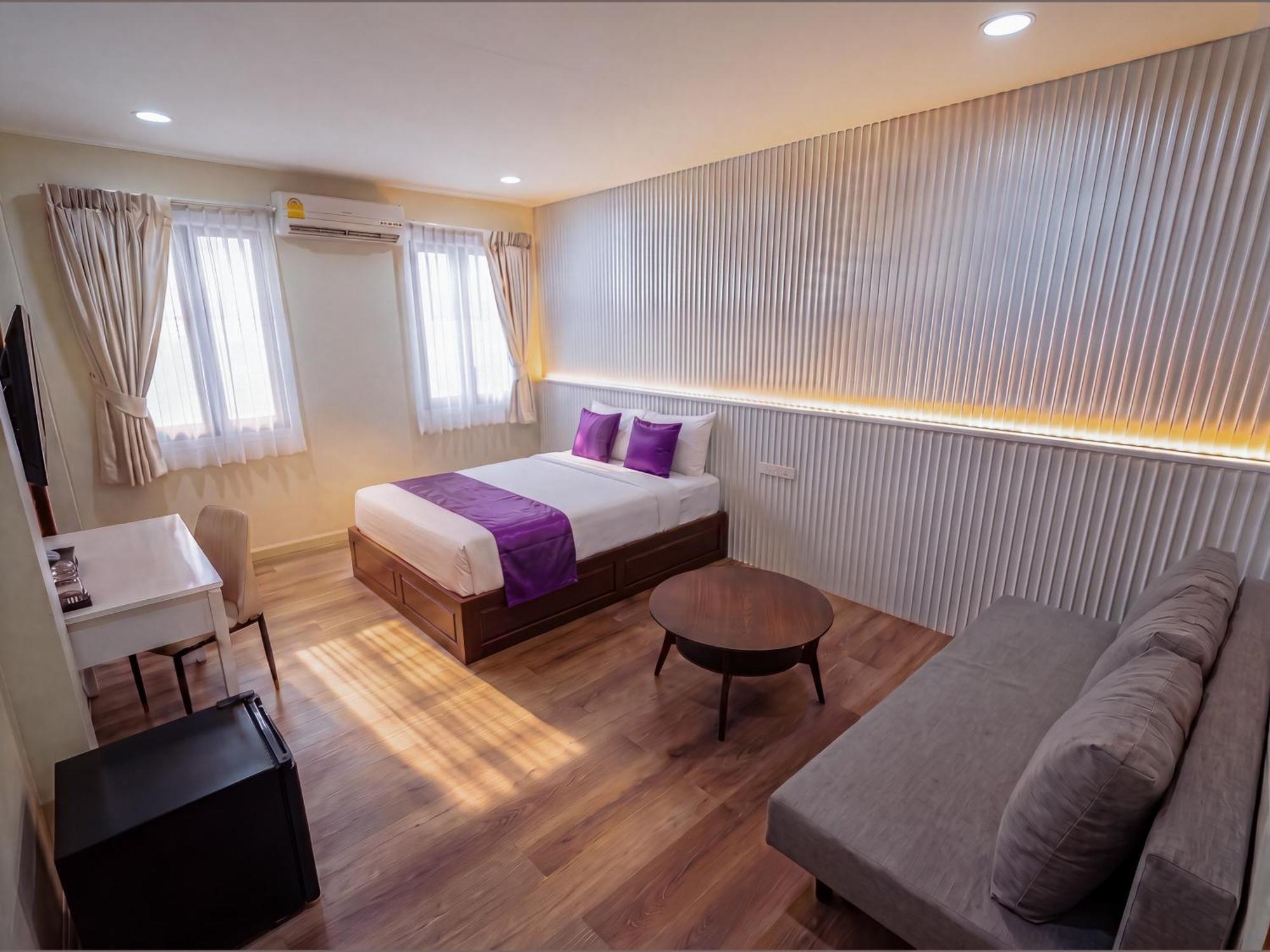 Deluxe Quadruple Room