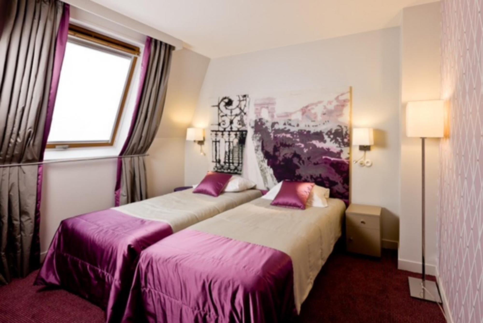 Twin Room Opera,1174591770:JPEG