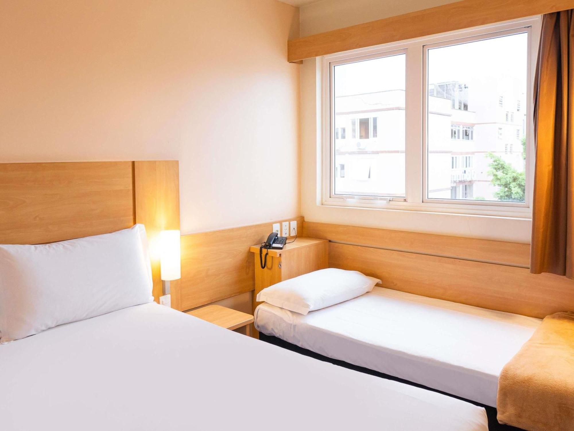 Standard Double Room Child Bed