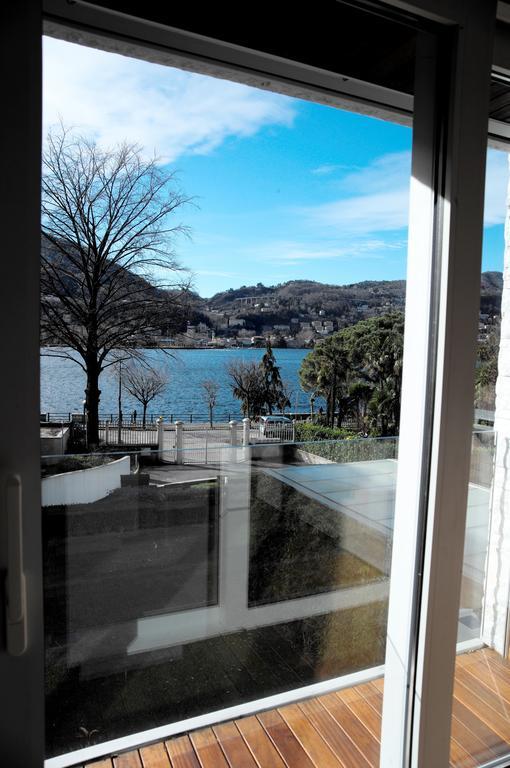 Appartamento con 2 Camere da Letto e Vista Lago