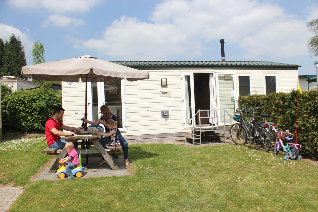 Mobile Home,216476036:JPEG