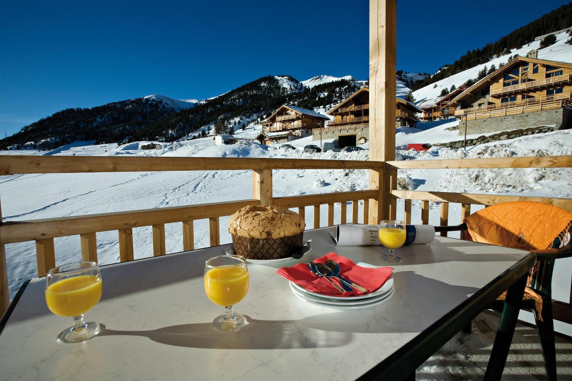 Appartement 4 Chambres (10 Personnes) - Vue sur Montagne