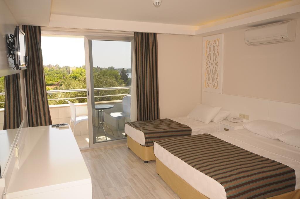 Triple Room with Sea View,687587610:JPEG