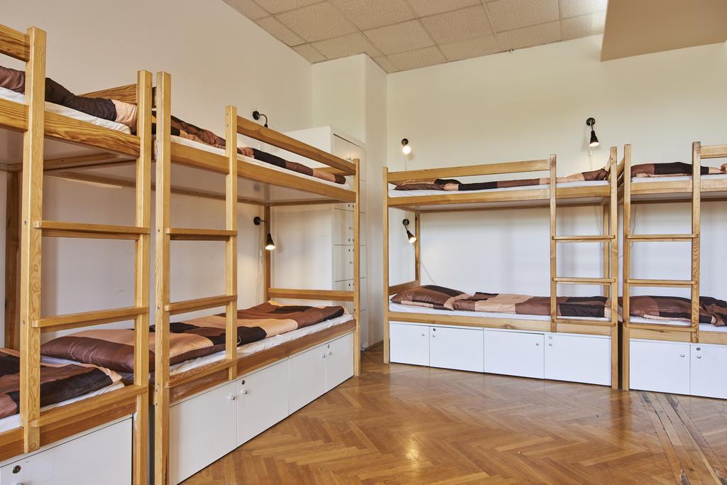 Litera en habitación compartida - Solo mujeres