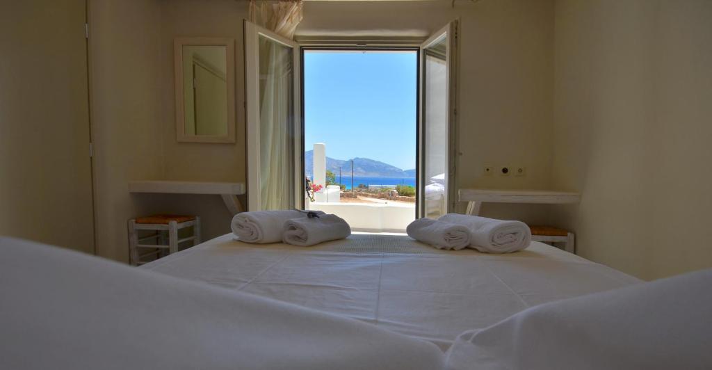 Camera Matrimoniale/Doppia con Letti Singoli con Vista Mare (1-2 Adulti)