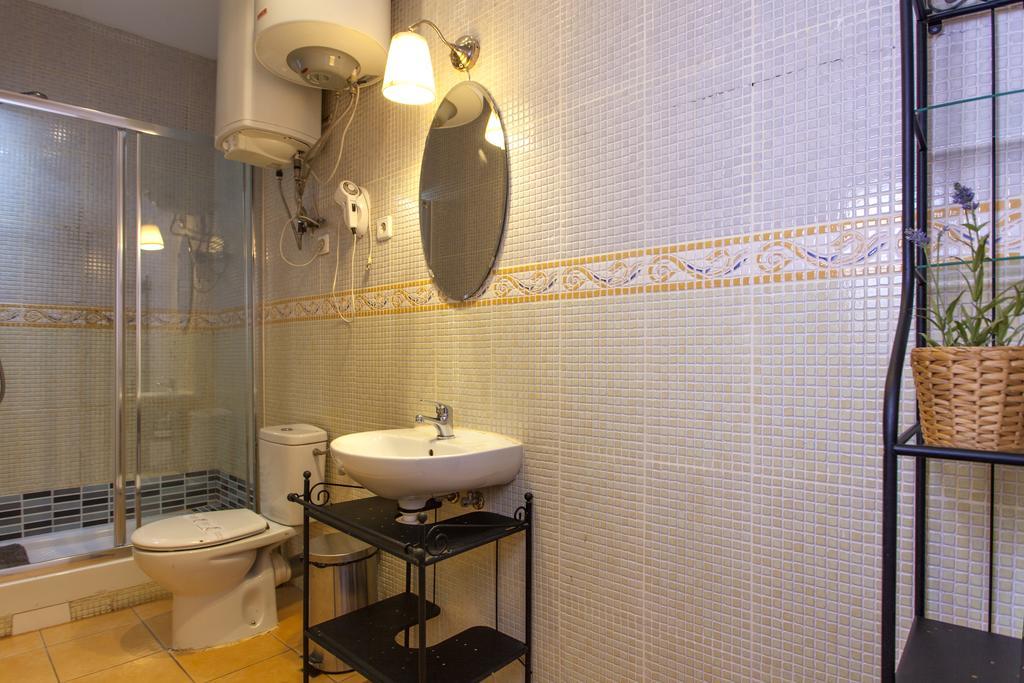 Two-Bedroom Apartment Balcony,967777054:JPEG