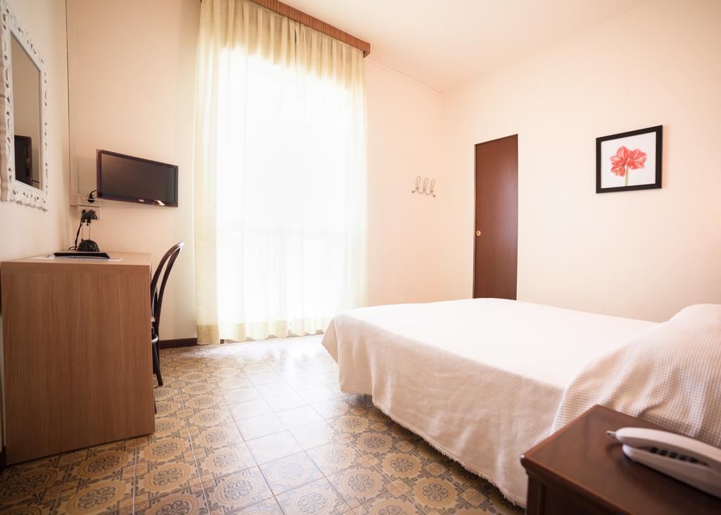 Standard Single Room with Sea View,338949127:JPEG