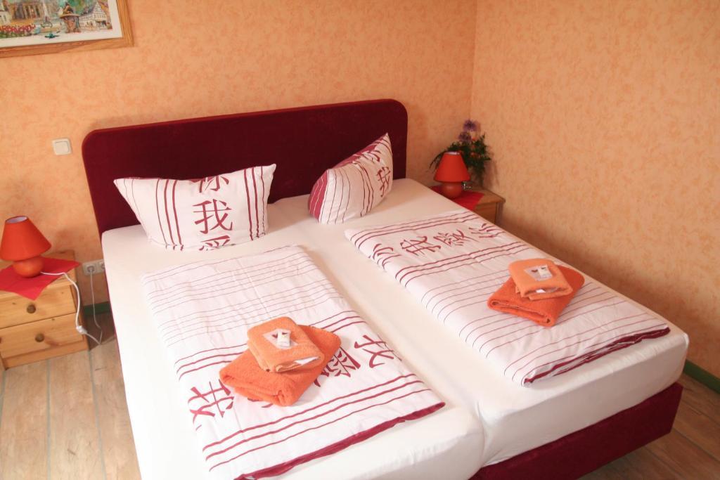 Economy Double Room,724518511:JPEG