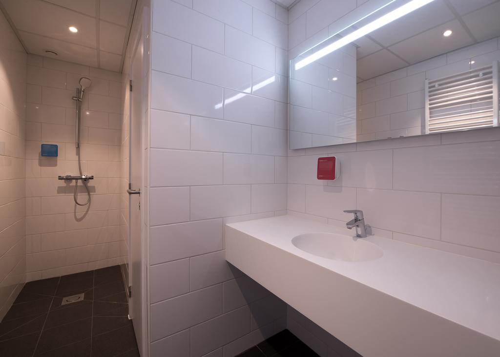 Double Room Private Bathroom,693431163:JPEG