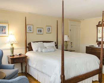 Queen Room,1584504680:JPEG