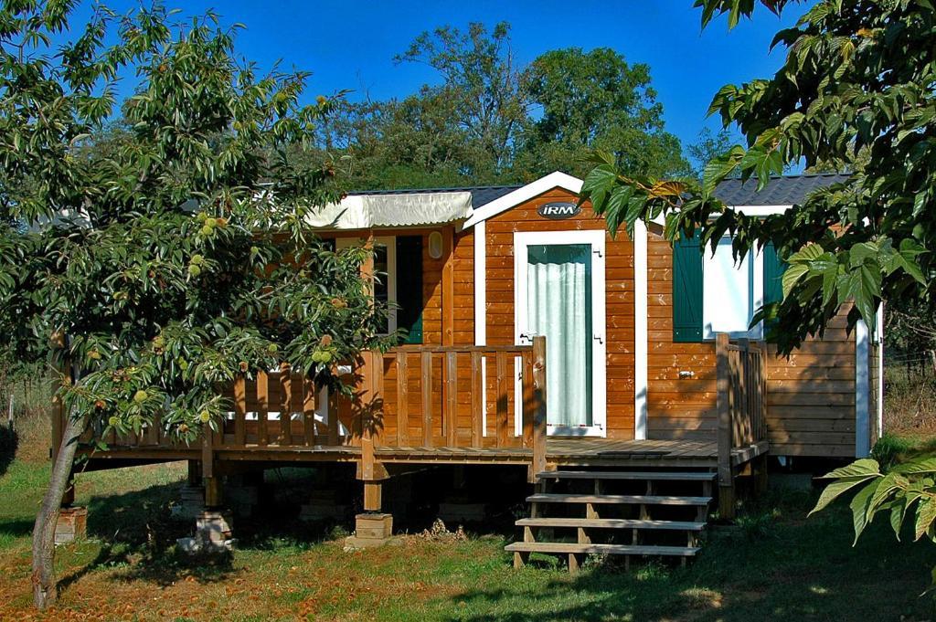 Comfort Two-Bedroom Bungalow (2 Adults and 3 Children),763171393:JPEG