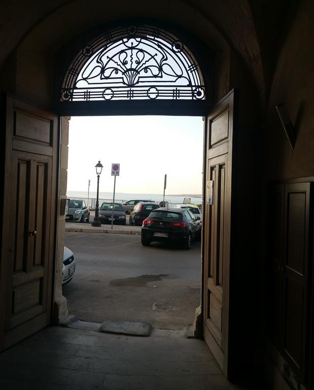 Duplex Apartment,330411208:JPEG